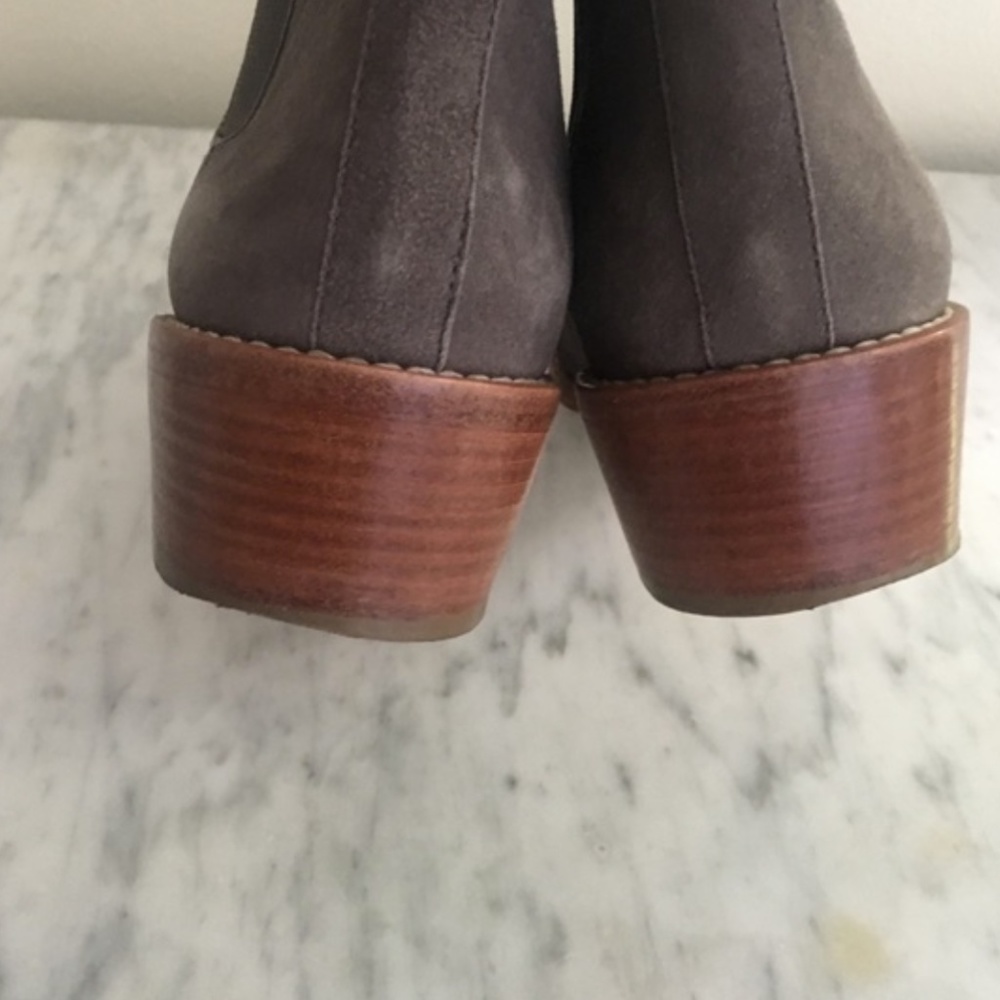 Loeffler Randall Size 7 Boots - Picture 5 of 6